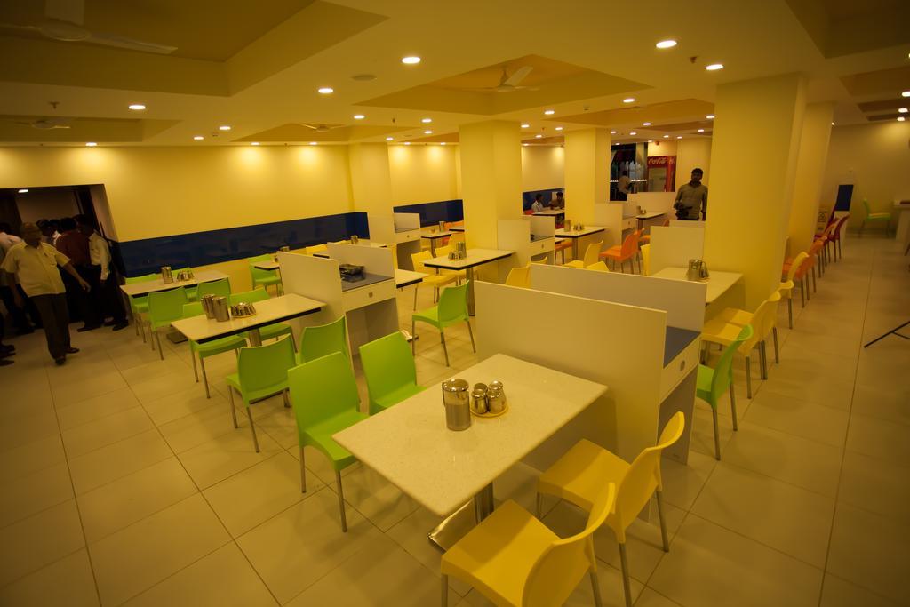 Hotel Ganpat Grand Palani Exterior foto