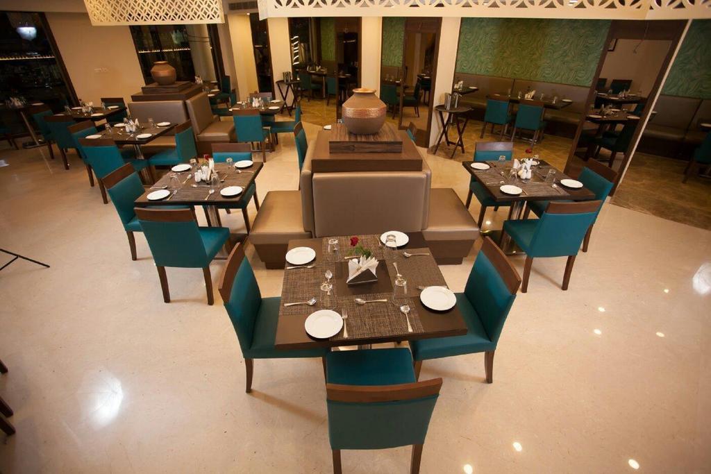 Hotel Ganpat Grand Palani Exterior foto